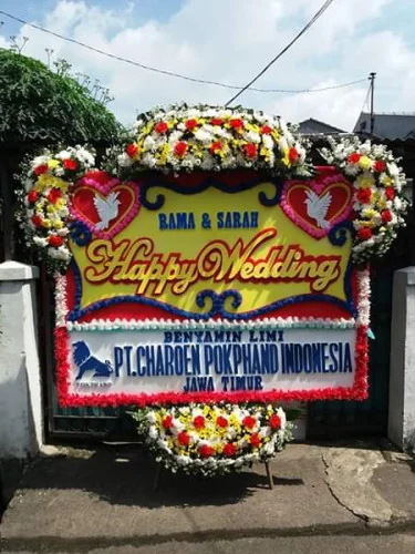 Karangan Bunga Pernikahan Kali Deres